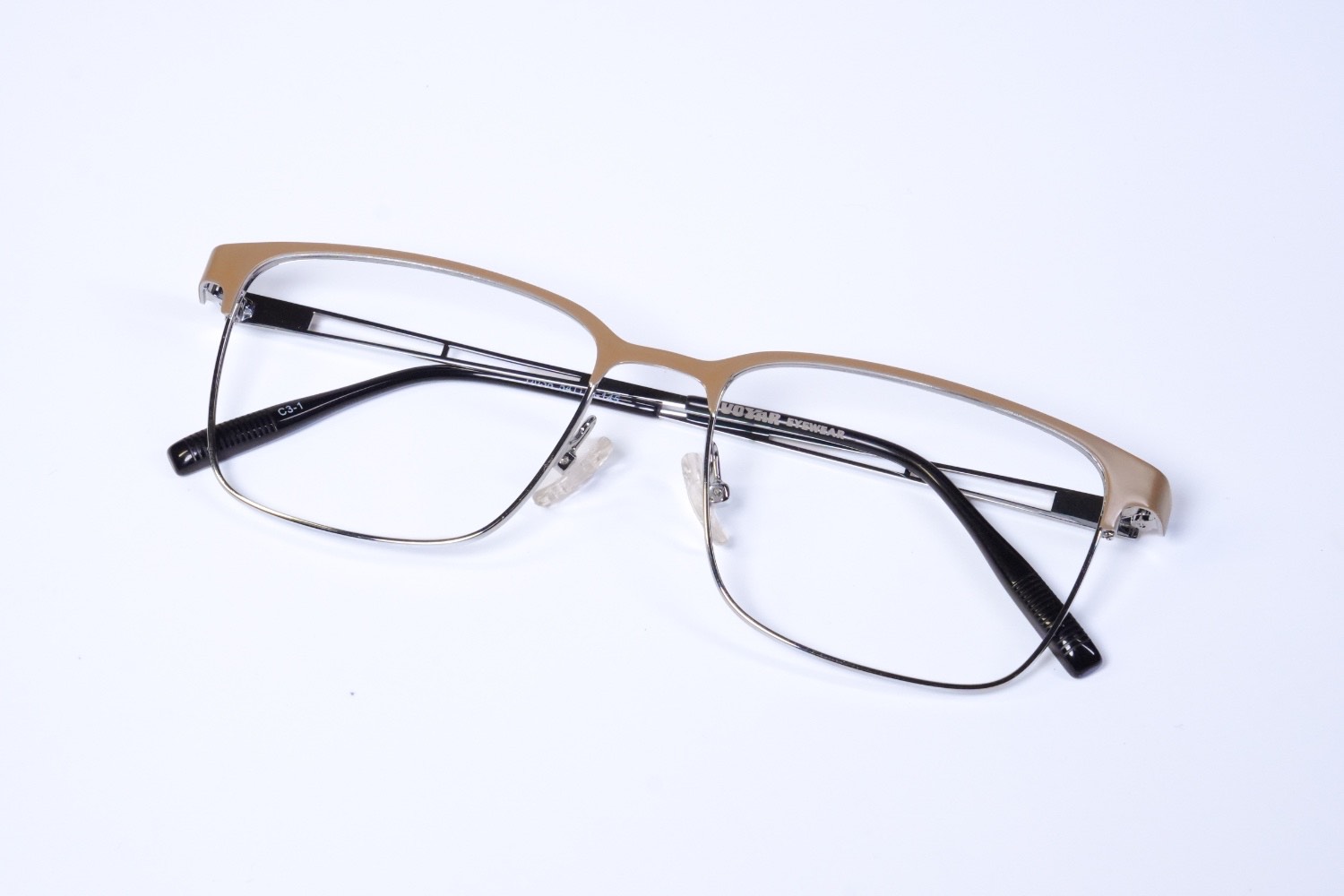 Voyar Titanium Rectangular | Mude silver